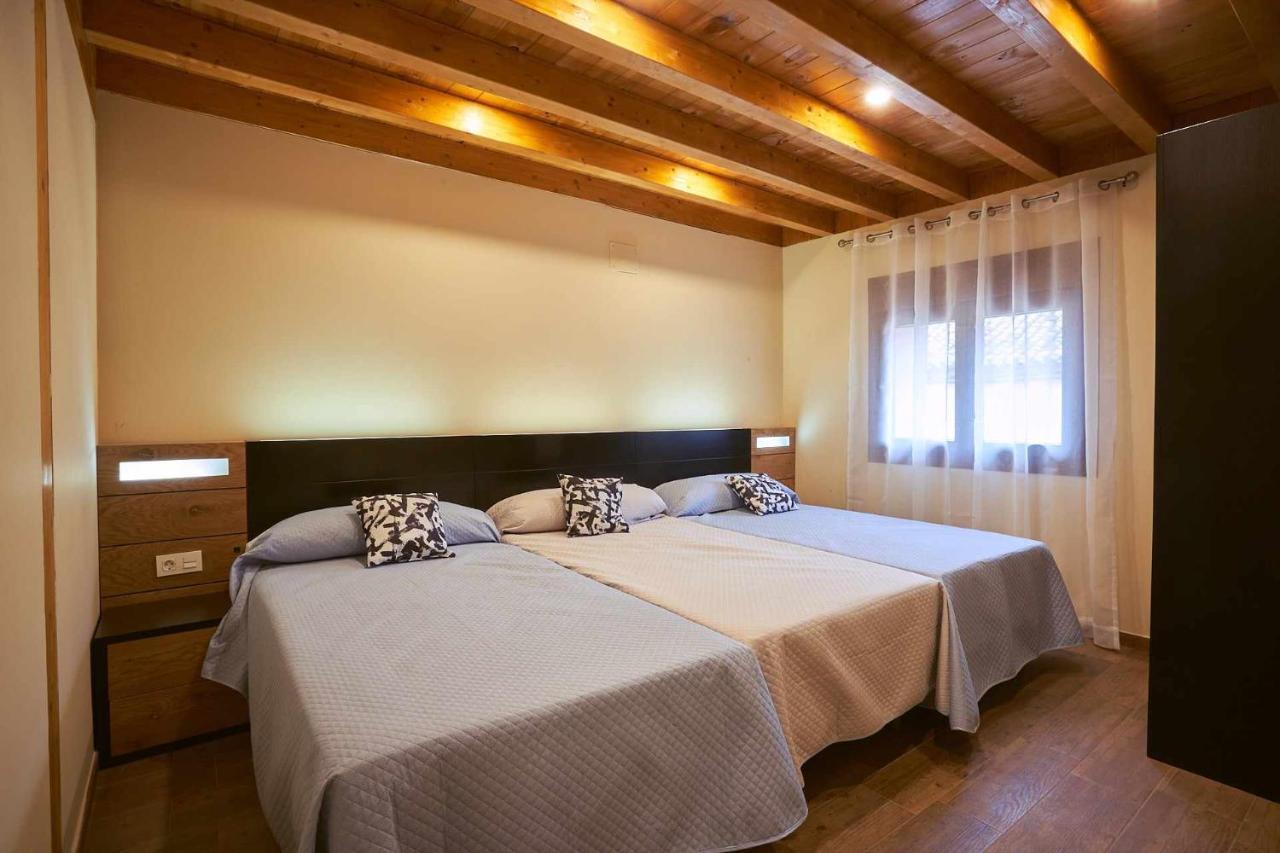 Casa Rural Nueve Villas Amusco Bagian luar foto